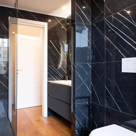 Lägenhet Lusso, Stile E Un Meraviglioso Terrazzo Nel Cuore Di *