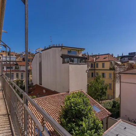 Seety Porta Romana Corte Appartement *