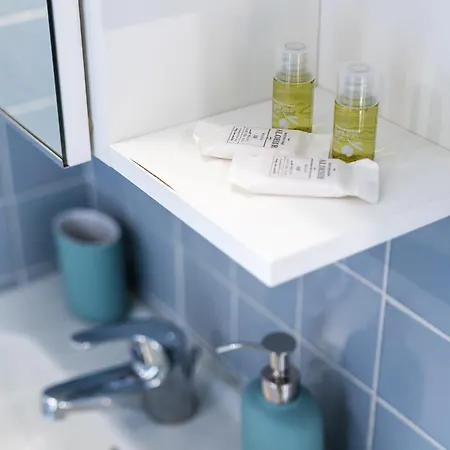 Habesha Flats - A Quiet Retreat Just Steps From The Metro M1 * ميلان