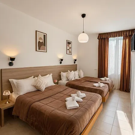 Hotel Aurelia 2*