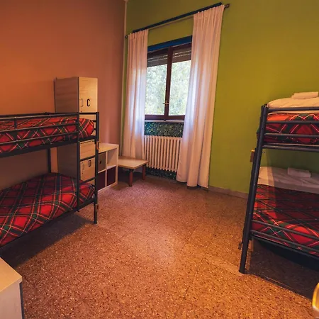 Hostel Ostellolinda *