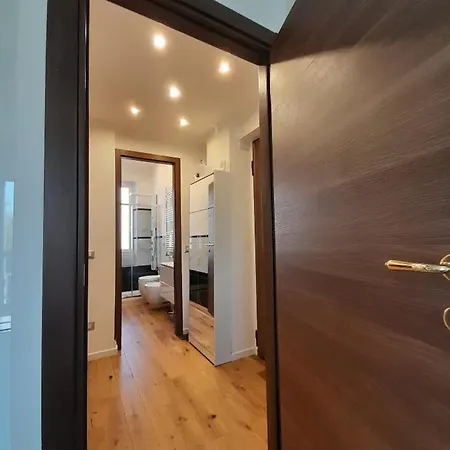 Loft Moderno Zona 8 * Milano