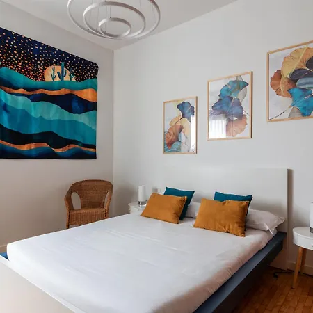 Con Terrazzo Sui Tetti Milanesi Appartement *