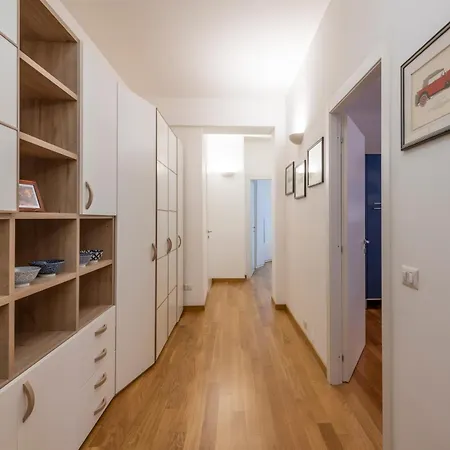 Appartamento Bnbutler - Strigelli, 13 - Accogliente Bilocale Con Balcone