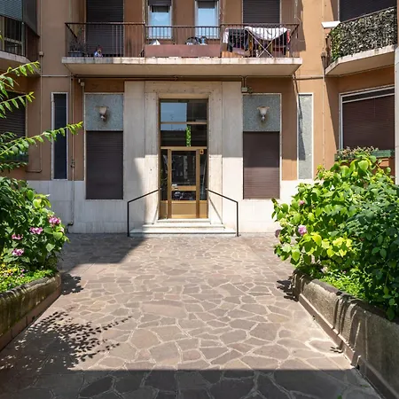 Bnbutler - Strigelli, 13 - Accogliente Bilocale Con Balcone 公寓 米兰
