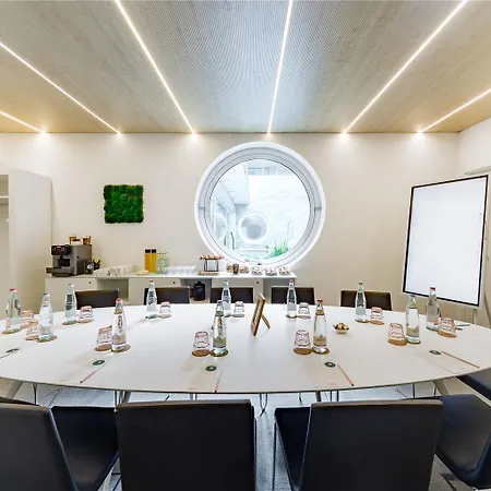 Innside By Melia Torre Galfa Hotel Milano