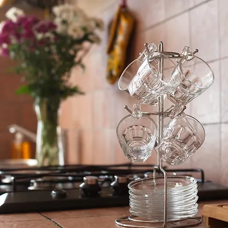 Daire Skyline In Citta Studi A 1 Minuto Dal Metro Con Terrazzo Wi-fi E Netflix Milano