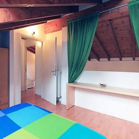 Апартаменты Navigli Downtown Cocco House