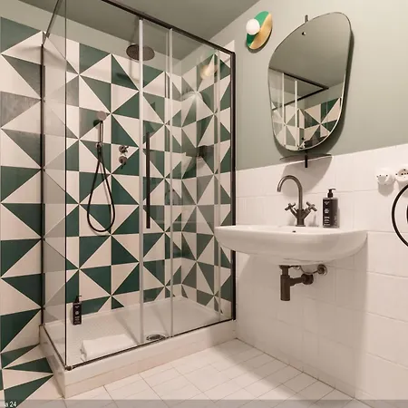 Apartment Brera In Gae Aulenti Milan