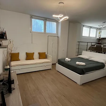 Loft Moderno A Lägenhet
