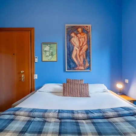 Gasthuis Privata Bagno E Balcone Duomo Milaan