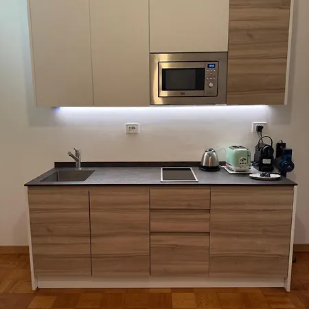 Nuovissimo Bilocale Naba Navigli * 米兰