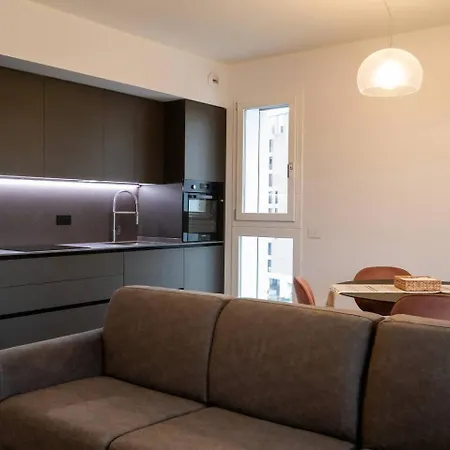 Apartament Davide Host Da Giulietta, 20 Min To Duomo Mediolan