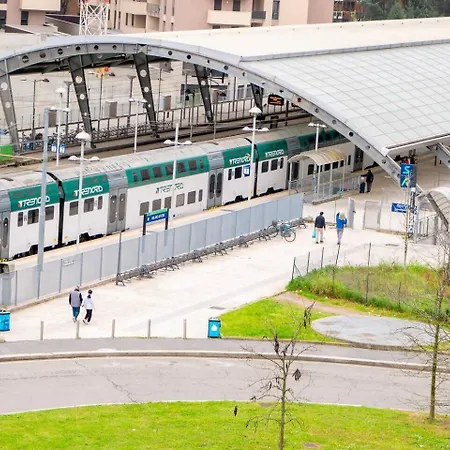 Davide Host Da Giulietta, 20 Min To Duomo Appartamento Milano