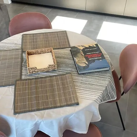 Apartament Davide Host Da Giulietta, 20 Min To Duomo *