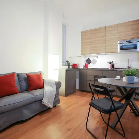 Hacca Collection - Charming Gem In Corso Magenta&sant'ambrogio Apartment