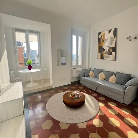 - Duomo Prada * 米兰