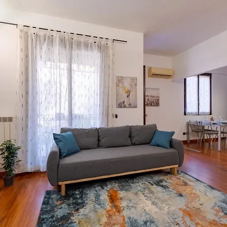 Apartmán Trilocale Spazioso E Accogliente L 7 Ospiti I 2 Bagni I Box Incluso I A Niguarda Milán