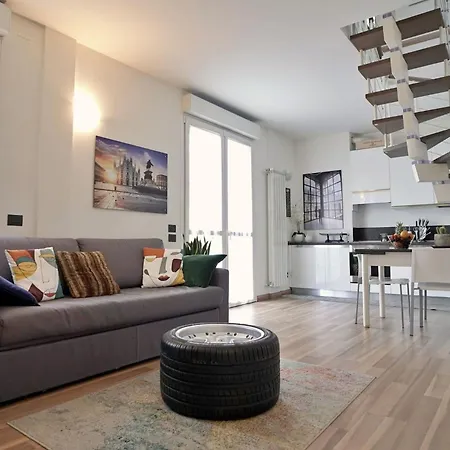 Palazzo Candiani - Stylish Steps From Polimi Bovisa Campus By Rentopolis