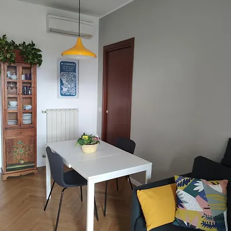Veronica's Apartment *