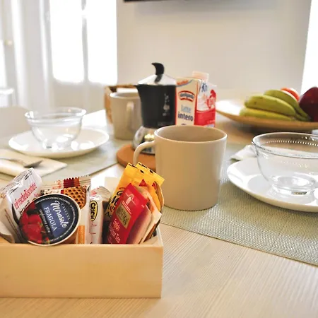 Appartement Intero Zona Prada, Metropolitana M3 Brenta