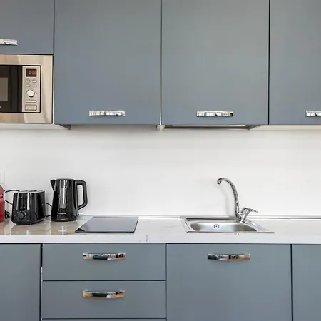 Centrale-duomo 10min - Bluedream - Metro Loreto 4min شقة