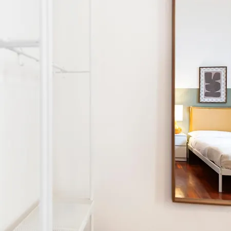 Apartamento Easylife - - Italia 11 P4 - Historic Center Milão