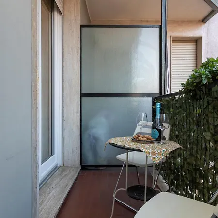 Gambara M1 - 15 Min To Duomo, Balcony, Ac&wifi *