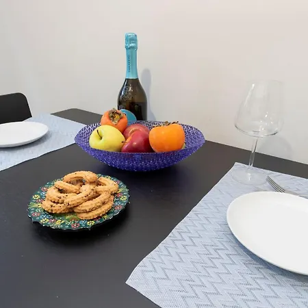 Gambara M1 - 15 Min To Duomo, Balcony, Ac&wifi