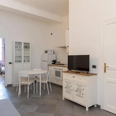 Apartment I-host - De Sanctis 52