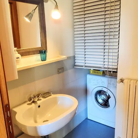 Fiori Chiari 10 - Monolocale In Brera ميلان