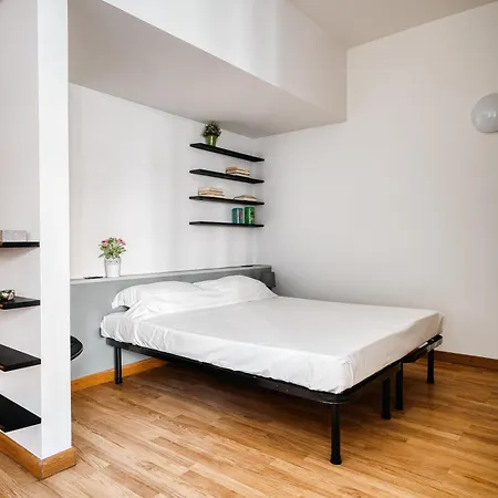 Hostmate - - Lunigiana - Stazione Διαμέρισμα