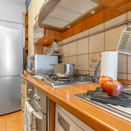 Appartement Duomo 15 Min - Navigli 10 Min - Luminoso, Wifi E Ac Milaan