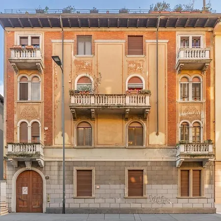 Duomo 15 Min - Navigli 10 Min - Luminoso, Wifi E Ac *