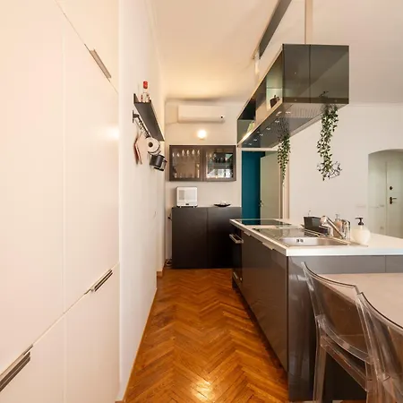 The Globe Trotter - Life Area Apartment Milan