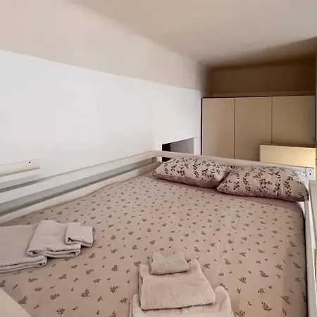 Διαμέρισμα Porta Romana District 2