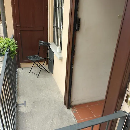 Iron Bridge Navigli Location M2 公寓