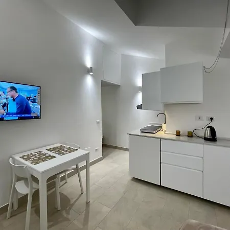 Exclusive Mm1 Porta Venezia-pcast * Mailand
