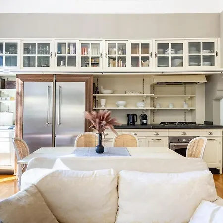 Duomo 10 Min - Elegant Flat In The Centre Milan