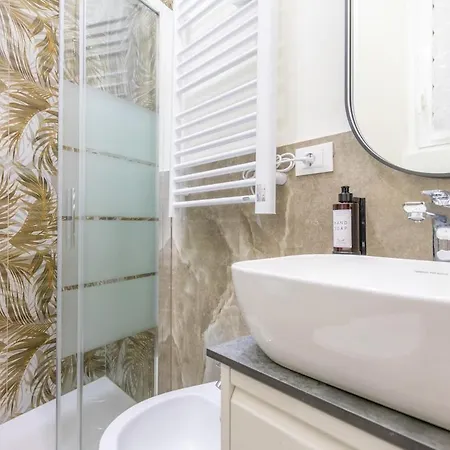 Luna Apartment, Luxurious 1bdr In The Center, Wifi