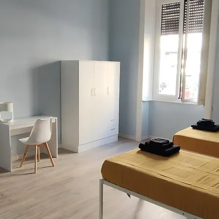 Cozy & Contemporary 2 Bdrm 1 Bthrm In Citta Studi * 밀라노