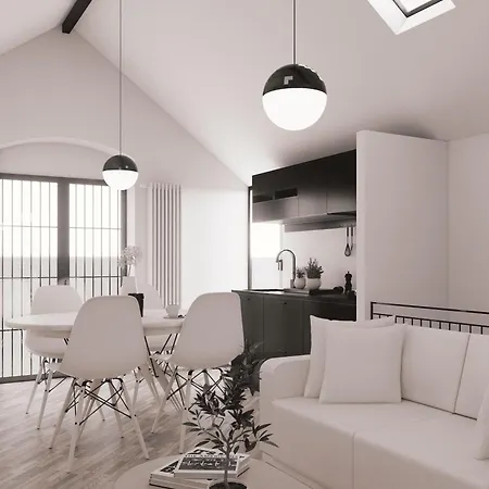 La - Restyling In Corso 2026