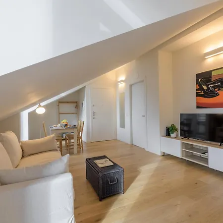Apartment Novara, 6 - Attic With Style