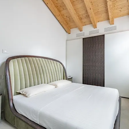 Luxury Porta Romana, Bocconi And Center Apartmán *