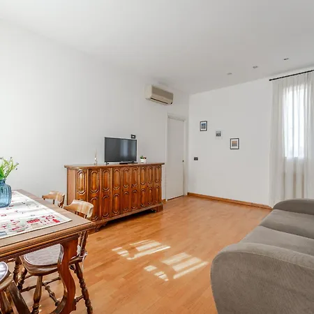 Apartment Adige Center