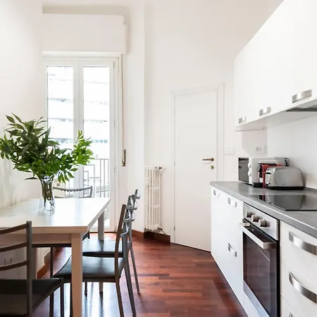 Easylife - - Italia 11 P4 - Historic Center Apartamento Milão