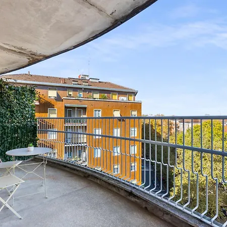 Centrale-duomo 10min - La Dolce - Metro Loreto 4min *