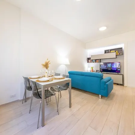 شقة Elegant 1bdr In The Center, 5 Min From The Duomo