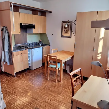 Fiori Chiari 10 - Monolocale In Brera Apartamento Milão