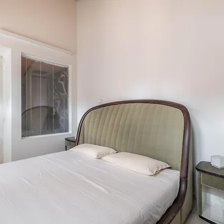 Luxury Porta Romana, Bocconi And Center Apartmán *